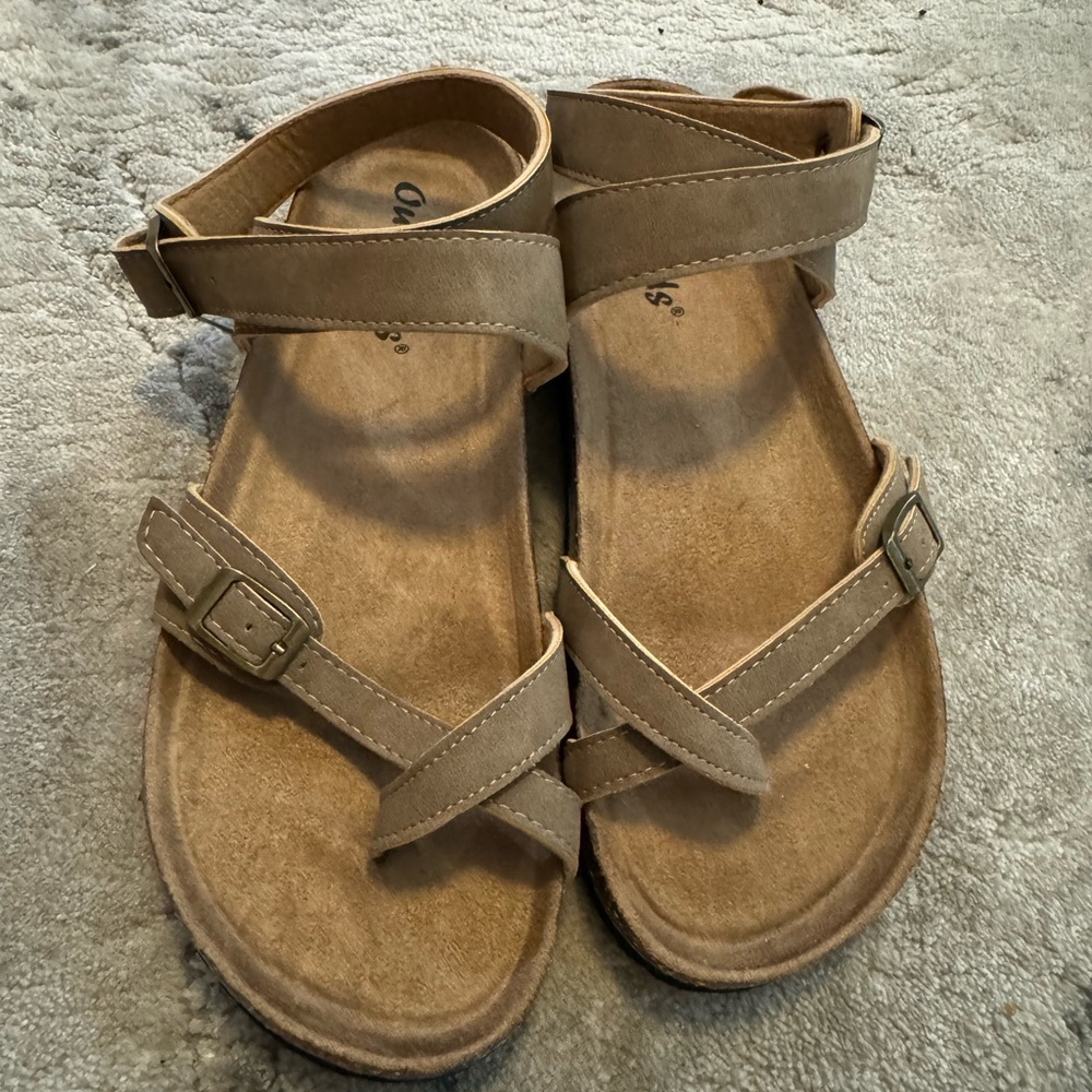 Outwoods Sandals Sz 10